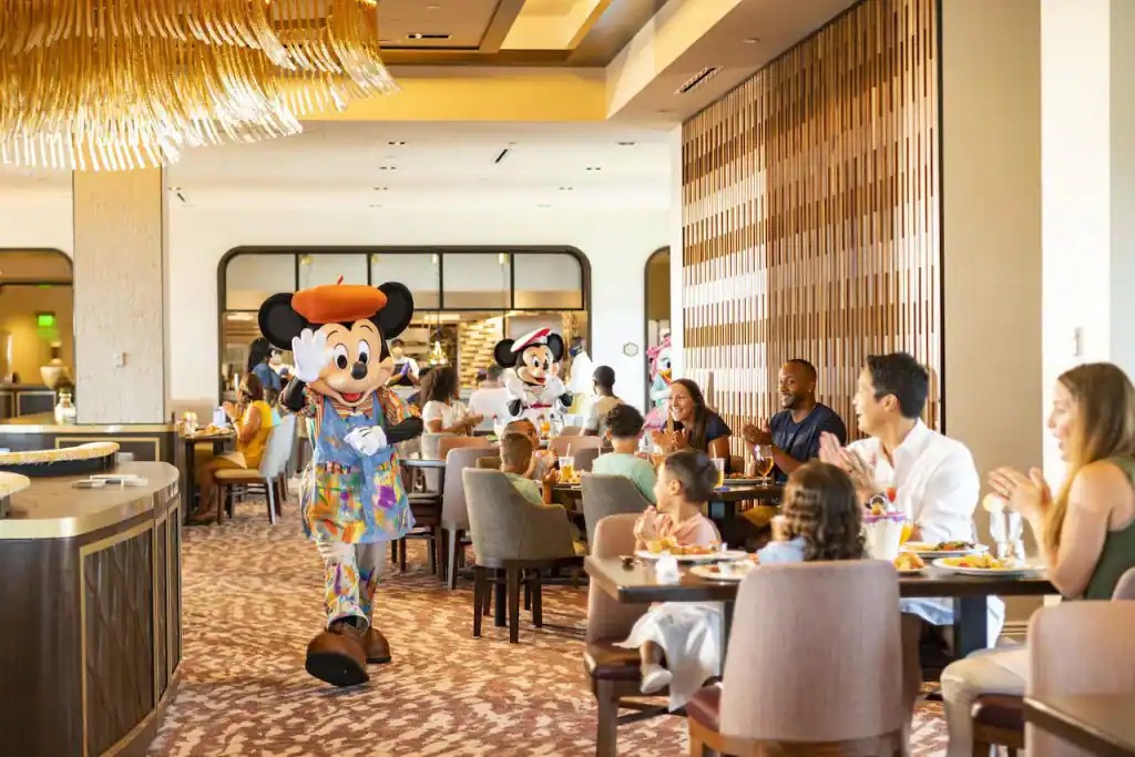 Walt Disney World Character Dining - Topolino's